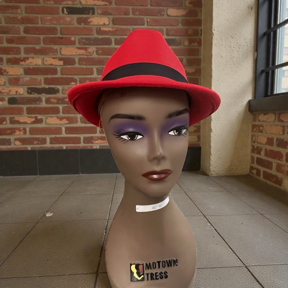 Red Wool Fedora with Feather – Wide-Brim Jazz Style Hat